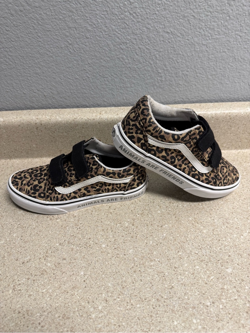 Vans Old Skool Kids Leopard Print Velcro Sneakers - Animals Are Friends Kids 3Y
